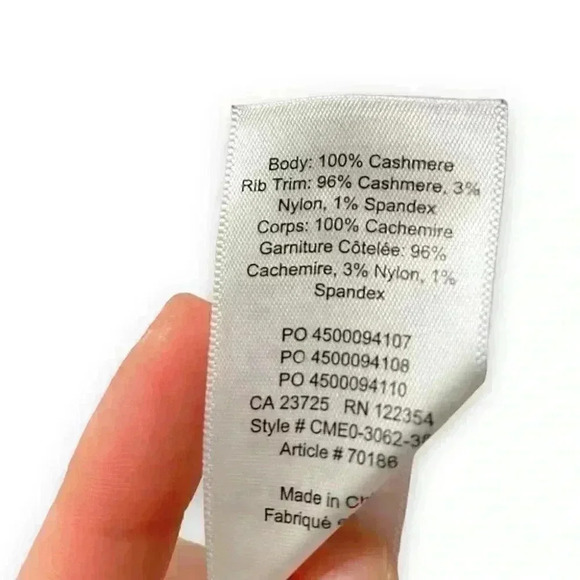 Aritzia The Group Babaton Luxe 100% Cashmere Hoodie Pullover Pastel Blue Size M - Picture 9 of 10